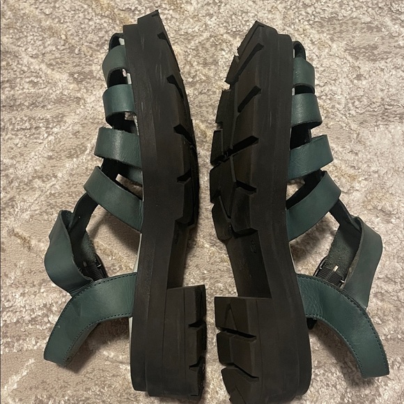 Delaney Fisherman Sandals Free People - Picture 3 of 4